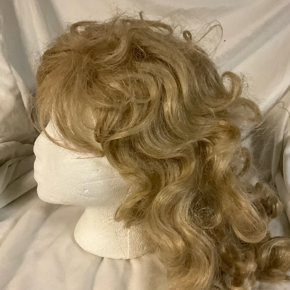 Paula Young A1182 #22 Avg Synthetic Wig. #3